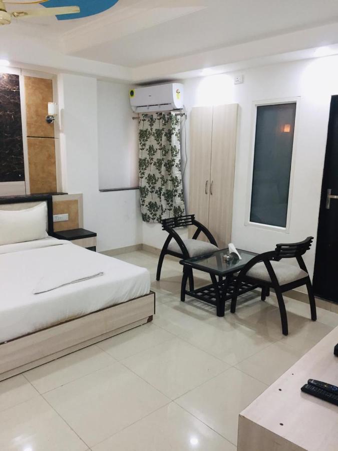 Bed and Breakfast The Magnum Neu-Delhi Exterior foto